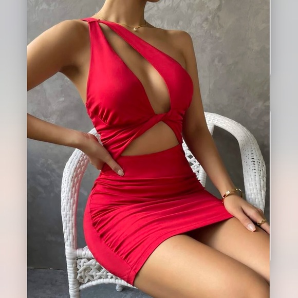 Cut out twist one shoulder bodycon dress - Picture 6 of 6